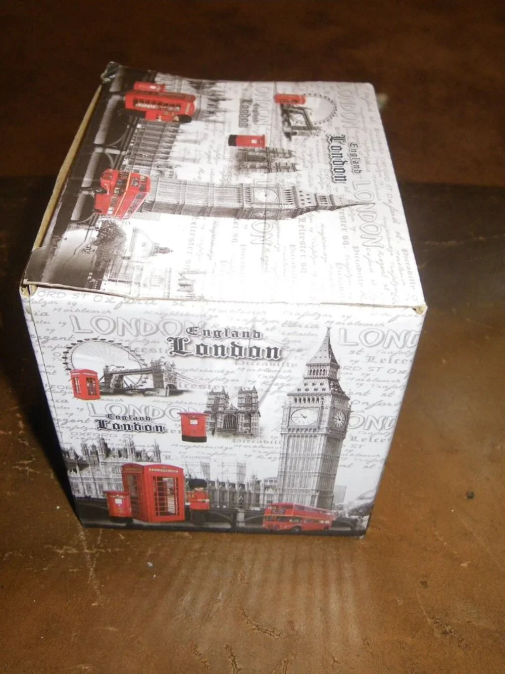 London England Souvenir Ceramic Coffee Tea Mug New in Box!